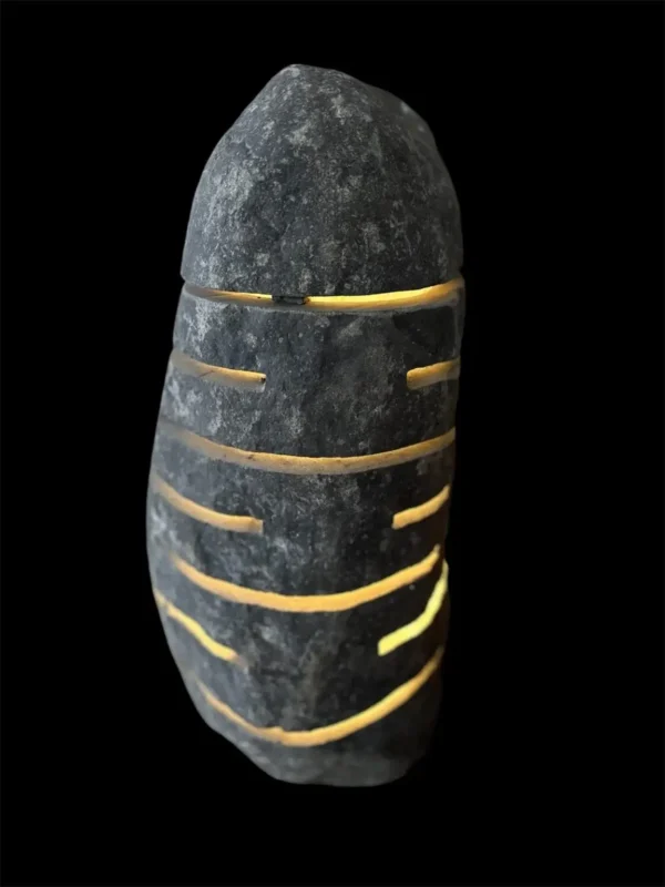 Natural stone garden lamp- handmade in Indonesia Art. No. GL00051