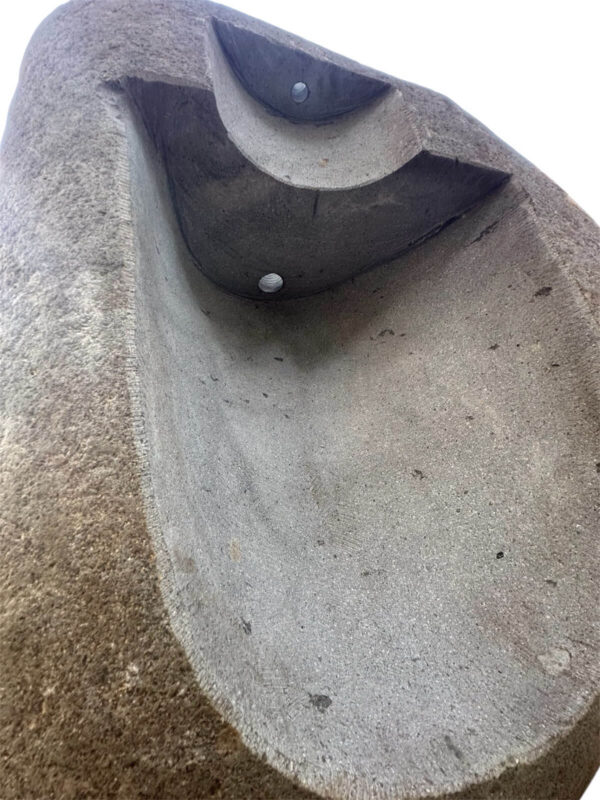 River stone sink pedestal- handmade in Indonesia Art. No.SP00145