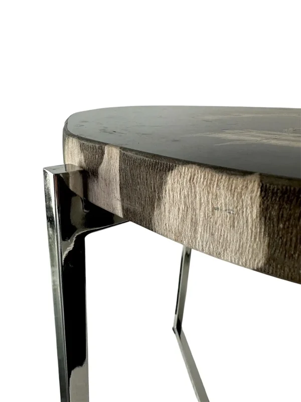 Set of three petrified wood accent tables Art. No. DT00222
