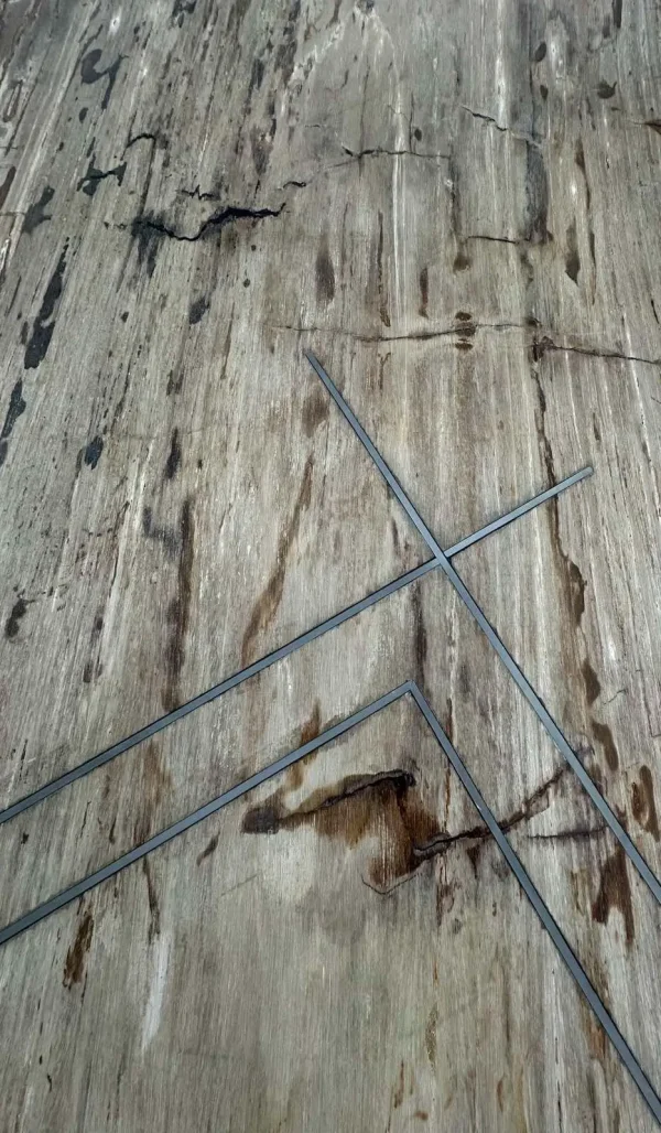 Premium petrified wood dining table – unique natural design Art. No. DNT00312