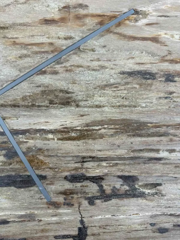 Premium petrified wood dining table – unique natural design Art. No. DNT00312